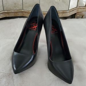 Donald J Pliner Black Leather Shoe Size 7